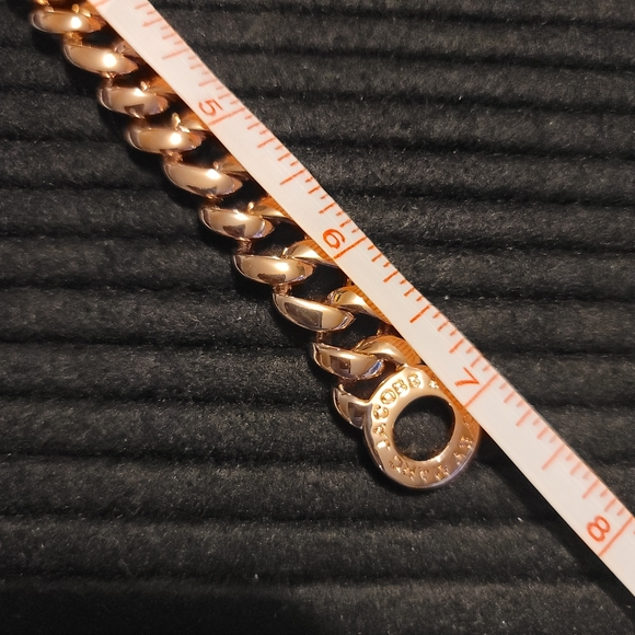 Marc by Marc Jacobs Katie Turn Lock Rose Gold Bracelet - Picture 7 of 7